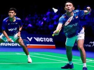Fajar/Rian Lolos ke Final Denmark Open 2025 Usai Libas Unggulan China