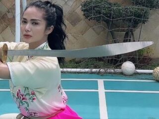 Krisdayanti Raih Medali Perak, Pulang Disambut Keluarga