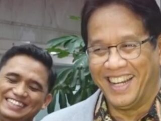 Aksi Santai Menkeu Purbaya Tegur Ajudan Bikin Wartawan Tersenyum