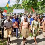 Menteri Nusron Kunjungi Papua: Sosialisasi Tanah Ulayat & Serahkan Sertipikat Ibadah