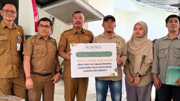 PT KMH Salurkan Bantuan Obat dan Alkes ke RSUD Kerinci