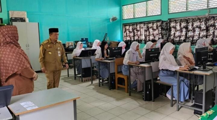 48.821 Siswa di Jambi Ikuti Tes Kompetensi Akademik Serentak