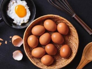 5 Makanan yang Tidak Boleh Dikonsumsi Bersama Telur