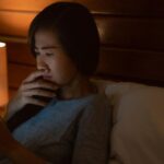 Bahaya Nonton Video Pendek: Dampak Kecanduan & Kesehatan Mental