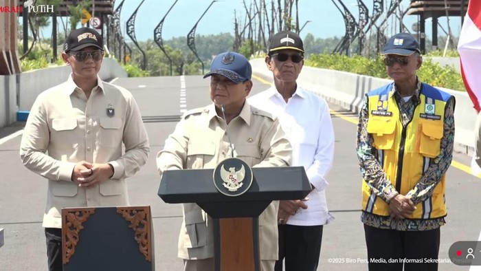 Prabowo Minta Siswa Tak Lagi Dikerahkan Untuk Sambut Kunjungannya