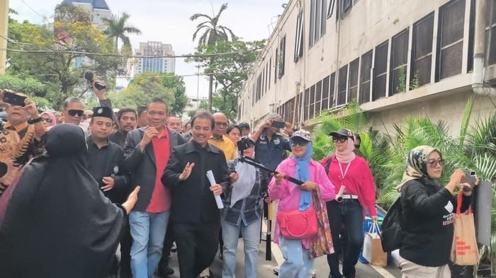 Kasus Ijazah Palsu Jokowi: Roy Suryo dan dr. Tifa Penuhi Panggilan Polisi