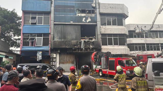 Tragedi Kebakaran Gedung Terra Drone Jakarta: 22 Tewas, Penyebab Masih Diselidiki
