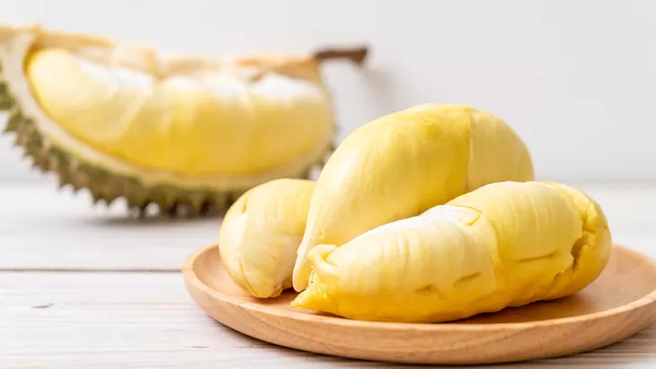 Benarkah Durian Bisa Meningkatkan Stamina Pria? Ini Penjelasan Medisnya