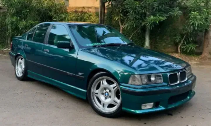 BMW 320i 1995: Spesifikasi Lengkap, Pesona Klasik, dan Harga Terbaru 2025