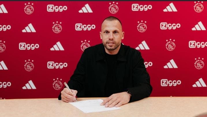 John Heitinga Diisukan Jadi Calon Pelatih Baru Timnas Indonesia