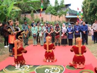 Ketua DPRD Hutri Randa Hadiri Penutupan TMMD ke-126 Tahun 2025 Kodim 0417/Kerinci