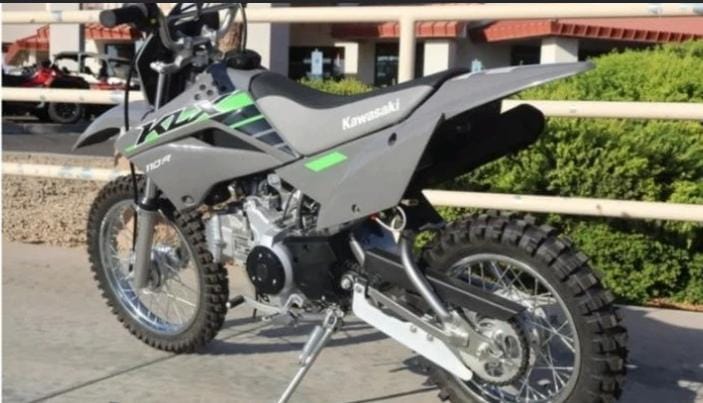 3 Motor Kawasaki KLX 2025: Pilihan Trail Mulai Rp37 Juta