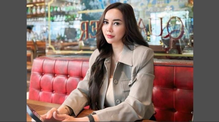 Aura Kasih Terseret Isu Perselingkuhan Ridwan Kamil, Kuasa Hukum Bantah