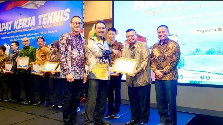 Tutup Rakernis Setjen 2025, Sekjen ATR/BPN: Tata Usaha Punya Peran Strategis Dukung Kelancaran Kerja Teknis dan Layanan Publik
