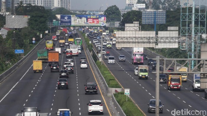 Pengemudi Mobil Dikeroyok di Tol Tangerang, Alami Trauma