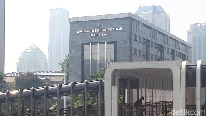 Polda Metro Jaya Tunjukkan Ijazah Asli Jokowi Saat Gelar Perkara Khusus