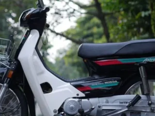 Honda Astrea Grand: Motor Legendaris Rakyat Tak Lekang Waktu