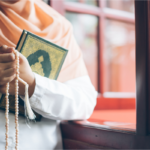 7 Amalan Jumat untuk Muslimah, Raih Keberkahan dan Pahala Berlipat