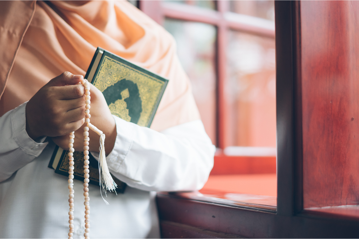 7 Amalan Jumat untuk Muslimah, Raih Keberkahan dan Pahala Berlipat