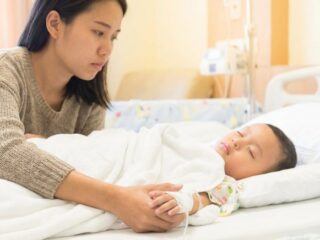 7 Cara Aman Mengobati Tipes pada Anak agar Cepat Pulih