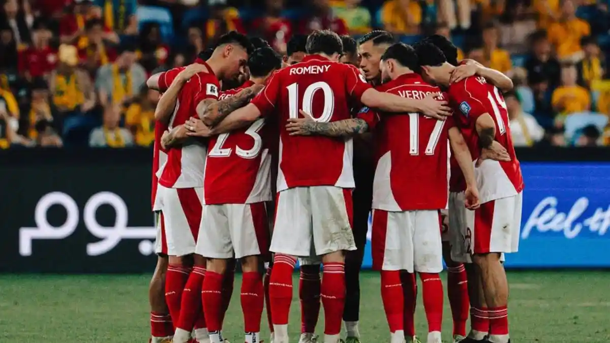 Dean James Angkat Koper dari Liga Europa 2025, Profil Lengkap & Karier