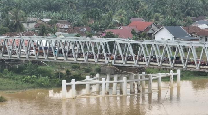 Ini Identitas Perempuan Diduga Lompat dari Jembatan Aurduri Jambi