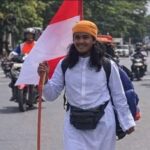 Viral! Warga Padang Niat Berhaji ke Makkah dengan Berjalan Kaki