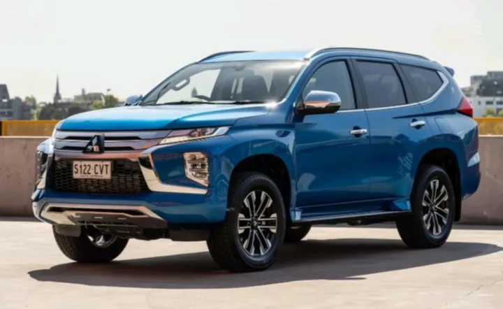Mitsubishi Xpander vs Toyota Avanza 2026: Pilih MPV Mana?