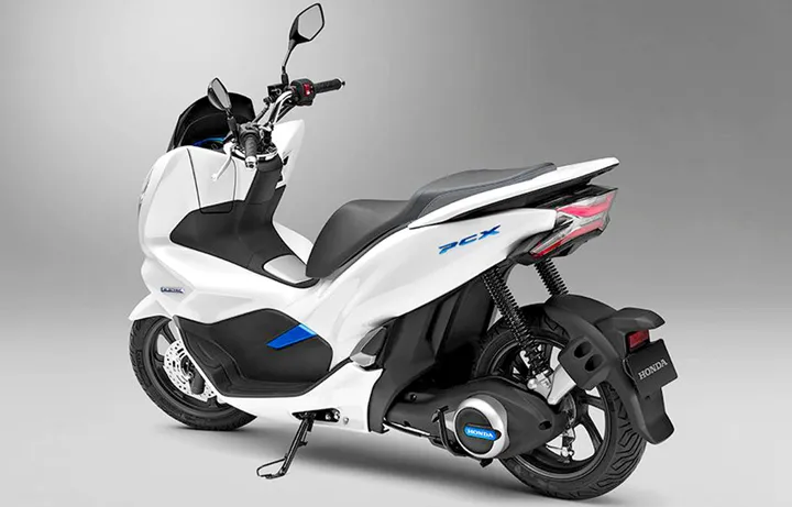 10 Motor Ringan, Irit & Stylish untuk Perempuan 2026