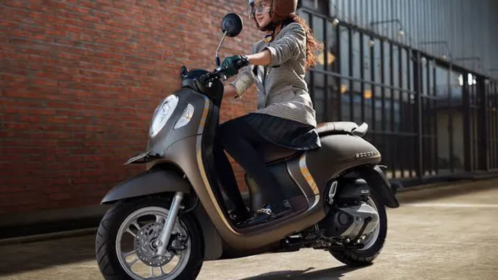 5 Motor Matic Terbaik untuk Cewek 2026: Stylish, Irit & Praktis