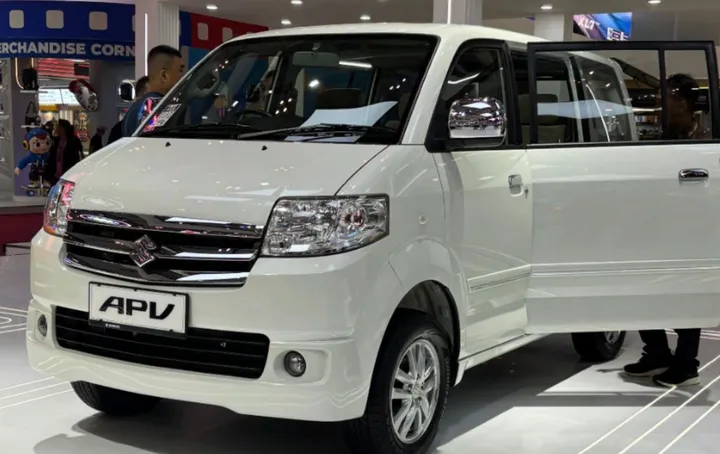 Suzuki APV 2026 Masih Diminati di IIMS, Ini Alasan MPV Boxy Tetap Jadi Pilihan