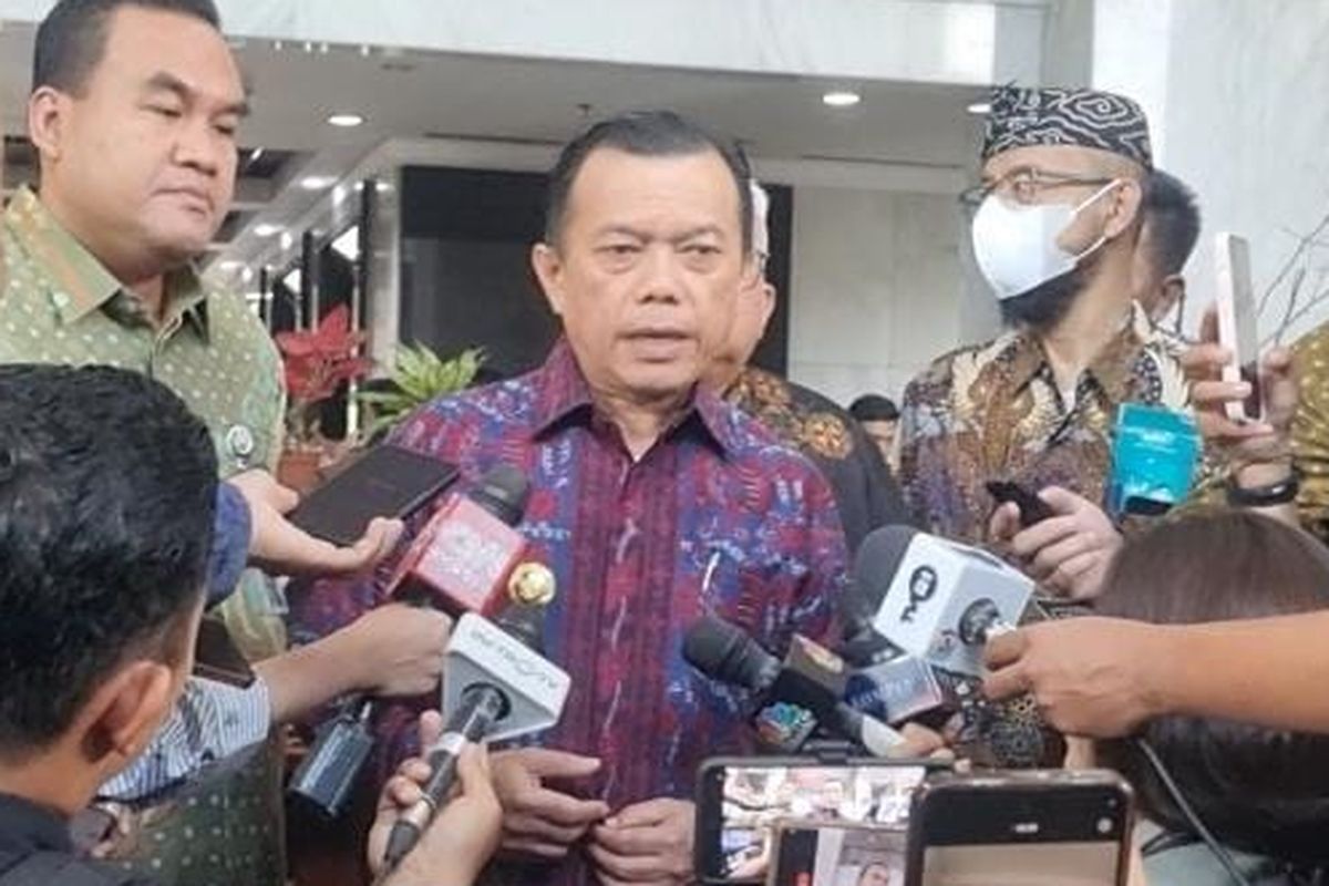 Gubernur Jambi Dilaporkan ke KPK Terkait Dugaan Korupsi Proyek Stadion Rp250 Miliar