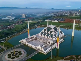 Ini 10 Negara dengan Masjid Terbanyak di Dunia 2026