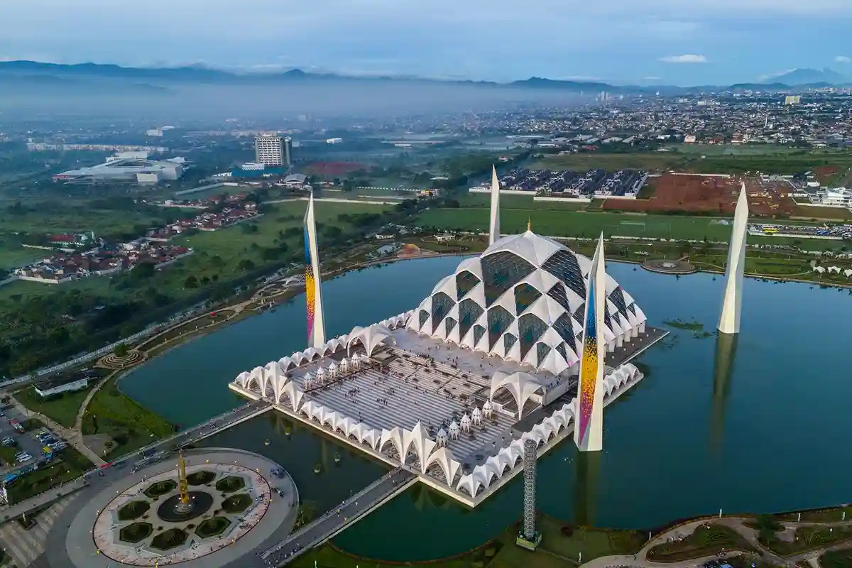 Ini 10 Negara dengan Masjid Terbanyak di Dunia 2026
