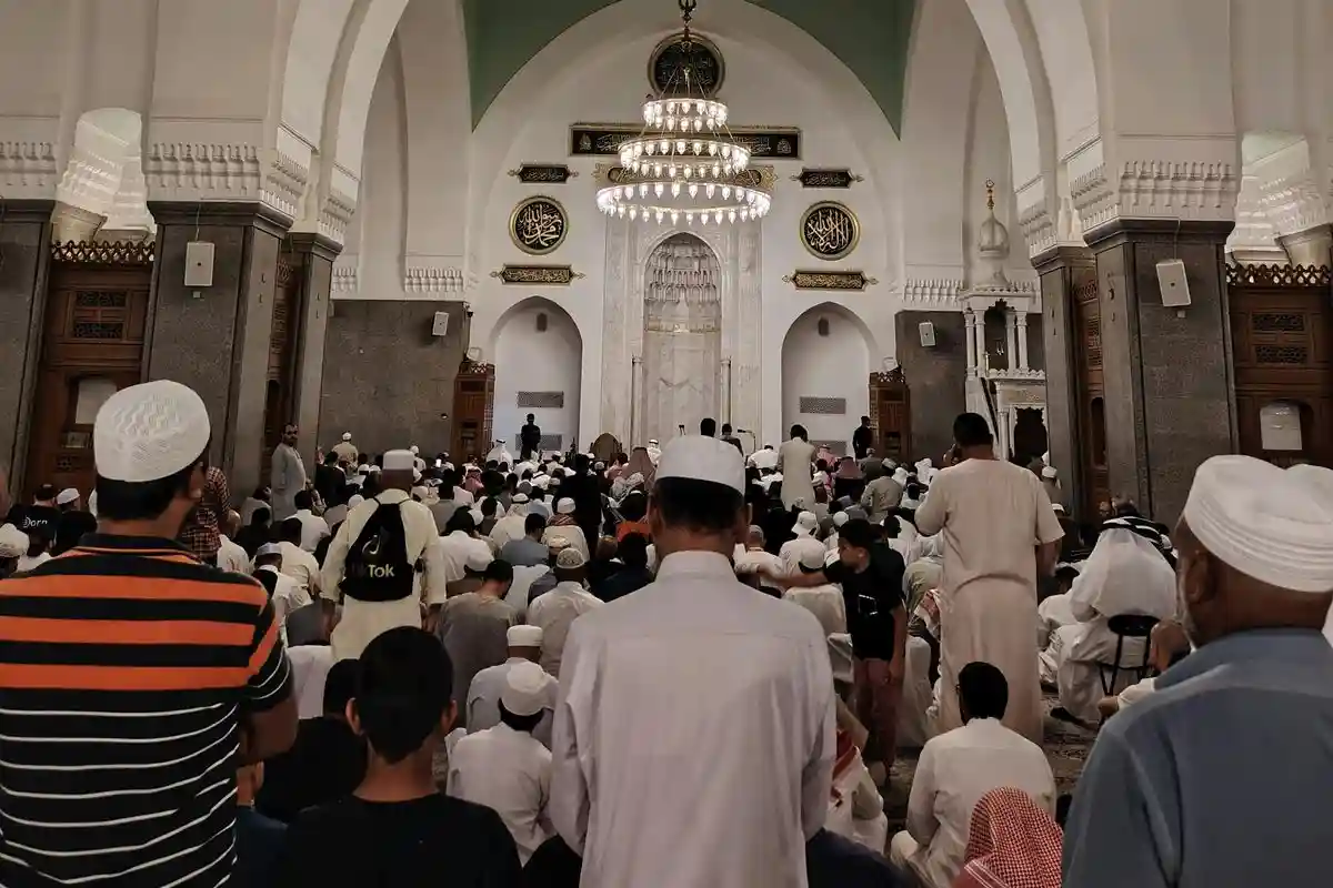 Ini Keutamaan Sholat Tarawih 1–30 Ramadhan