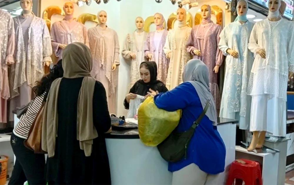 Viral di TikTok! “Gamis Bini Orang” Tren Fashion Ramadan 2026