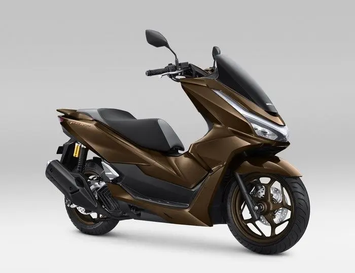 Honda PCX160 Hadir dengan Warna Baru dan Fitur Premium di IIMS 2026
