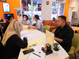 Tetap Buka Saat Ramadan, Warga Bersyukur Masih Bisa Urus Pertanahan di Hari Libur