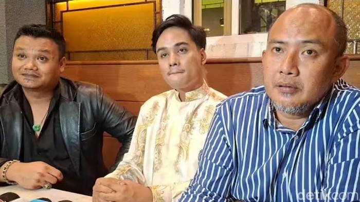 Ressa Rizky Minta Netizen Tak Boikot Denada, Pilih Cari Pengakuan dan Kedamaian
