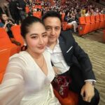 Cinta Beda 26 Tahun, Ricky Subagja Pernah Dipanggil “Om” oleh Istri