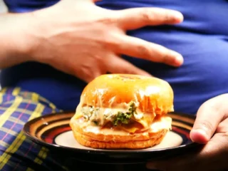 Kurang Gerak dan Makan Berlebihan Jadi Pemicu Obesitas