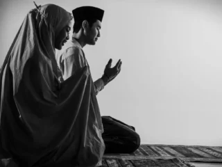 Doa Shalat Tahajud Lengkap, Keutamaan dan Tata Cara Singkat