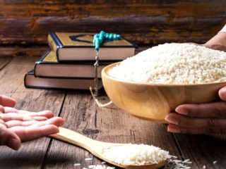 Zakat 2,5 Persen Bukan Batas Kepedulian, Sedekah Jadi Kunci Pemberdayaan