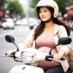 Bolehkah Ibu Hamil Naik Motor Jarak Jauh? Ini Risiko dan Tips Aman