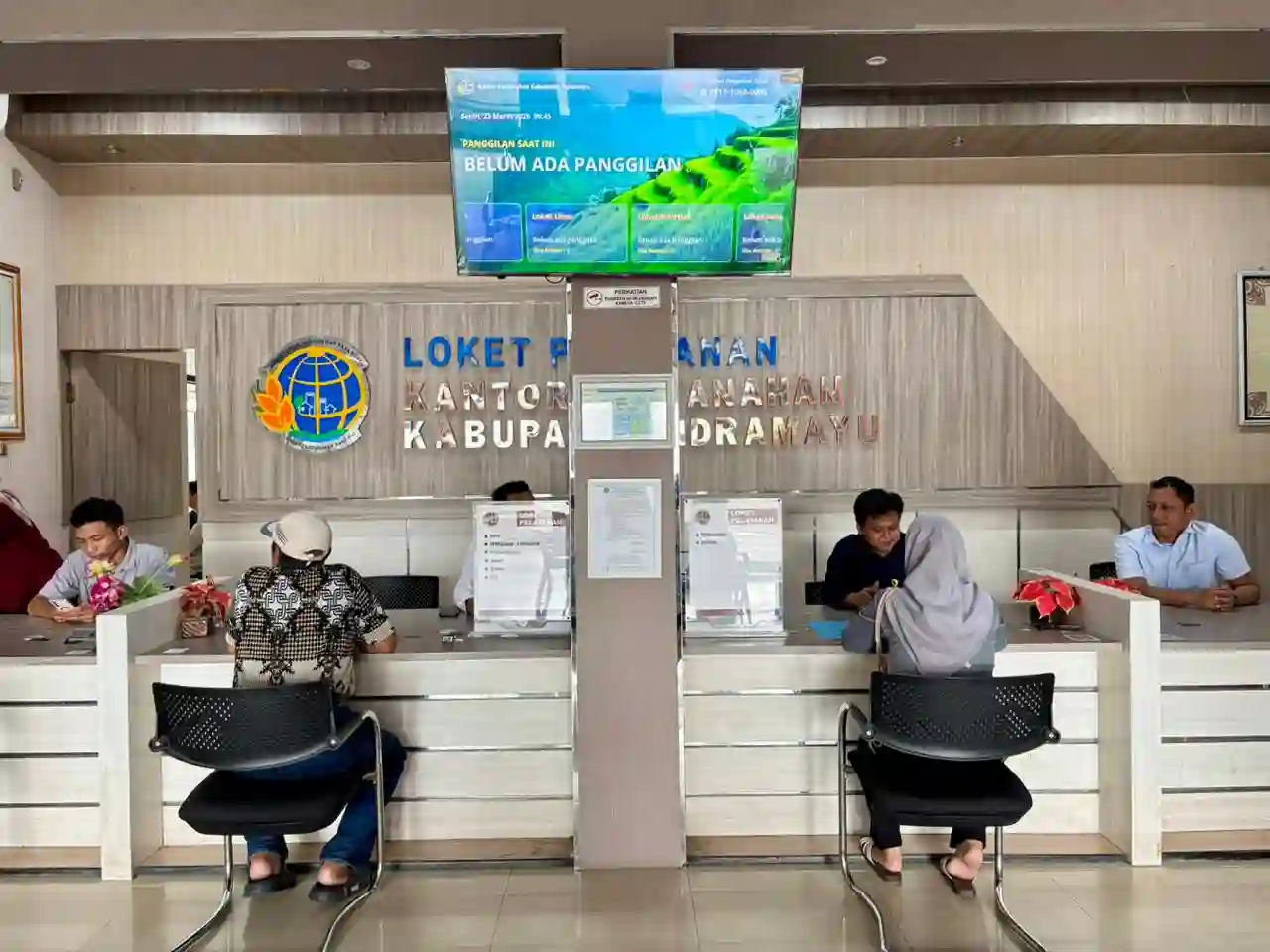 Layanan Pertanahan Tetap Buka Saat Lebaran, Pemudik Terbantu Urus Tanah di Indramayu