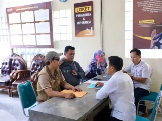 Cerita Masyarakat yang Manfaatkan Layanan Pertanahan Terbatas di Libur Idulfitri
