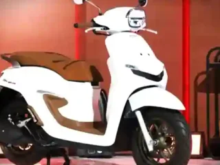 Honda Stylo 160 Hadir, Skutik Retro Modern Stylish & Bertenaga