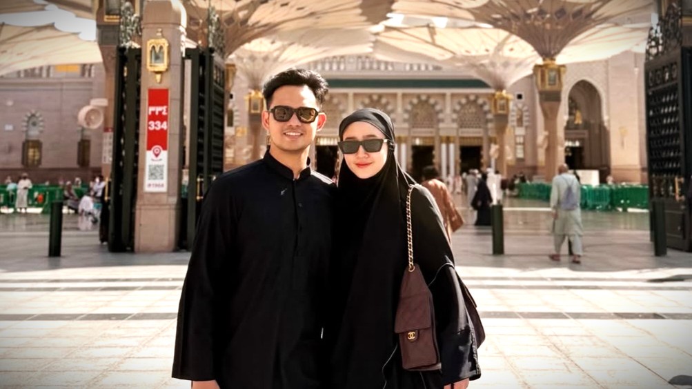 Febby Rastanty Lega Pulang Usai Umrah di Tengah Konflik Timur Tengah