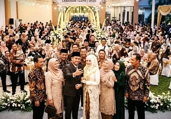 Musim Nikah Usai Lebaran: Kenapa Undangan Pernikahan Mendadak Banyak?