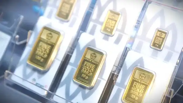 Harga Emas Antam Anjlok Jelang Lebaran